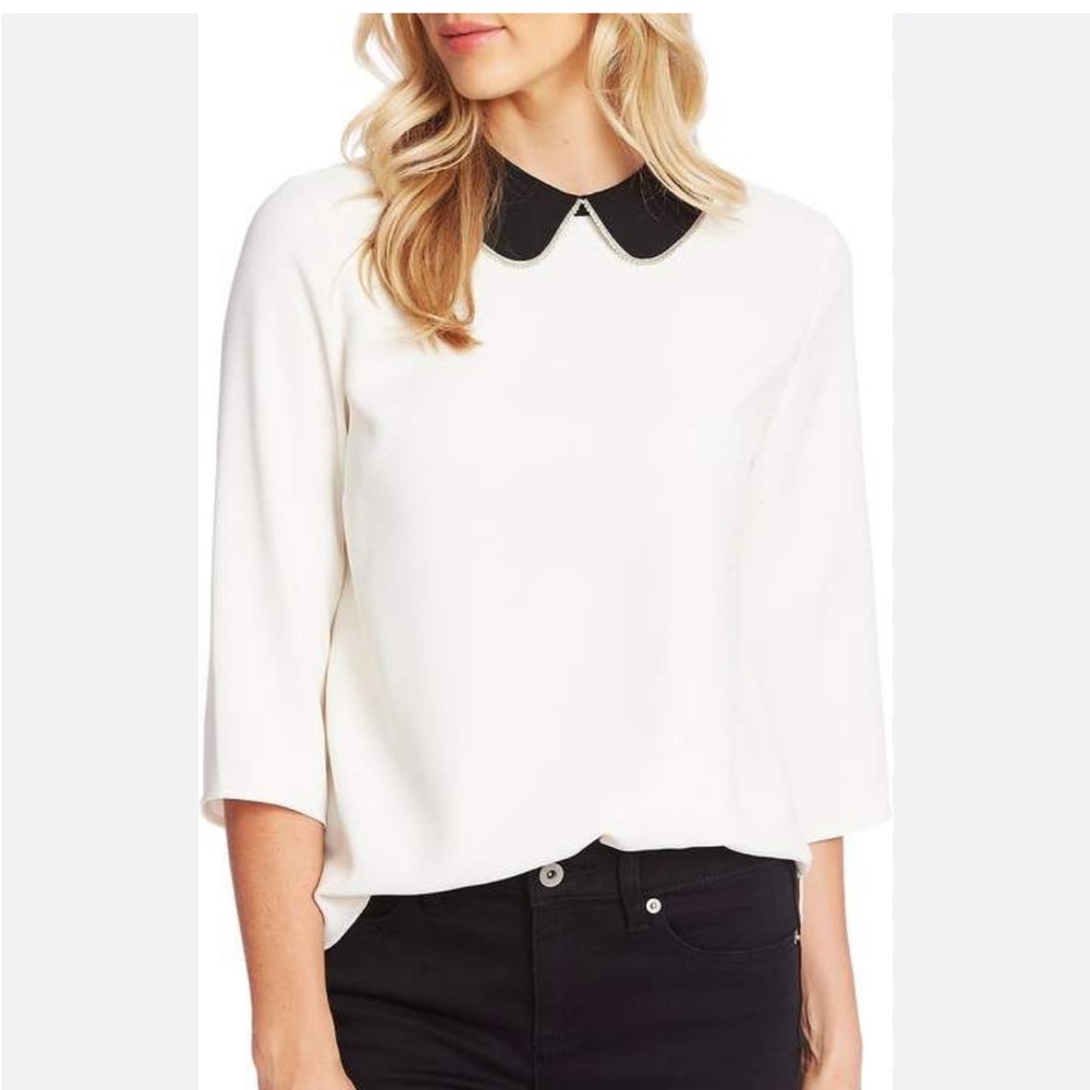 New without tags CeCe 3/4 sleeve Peter Pan collar top.